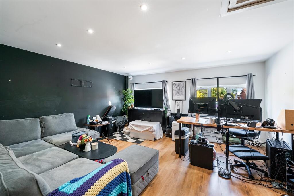 Annex Living Room