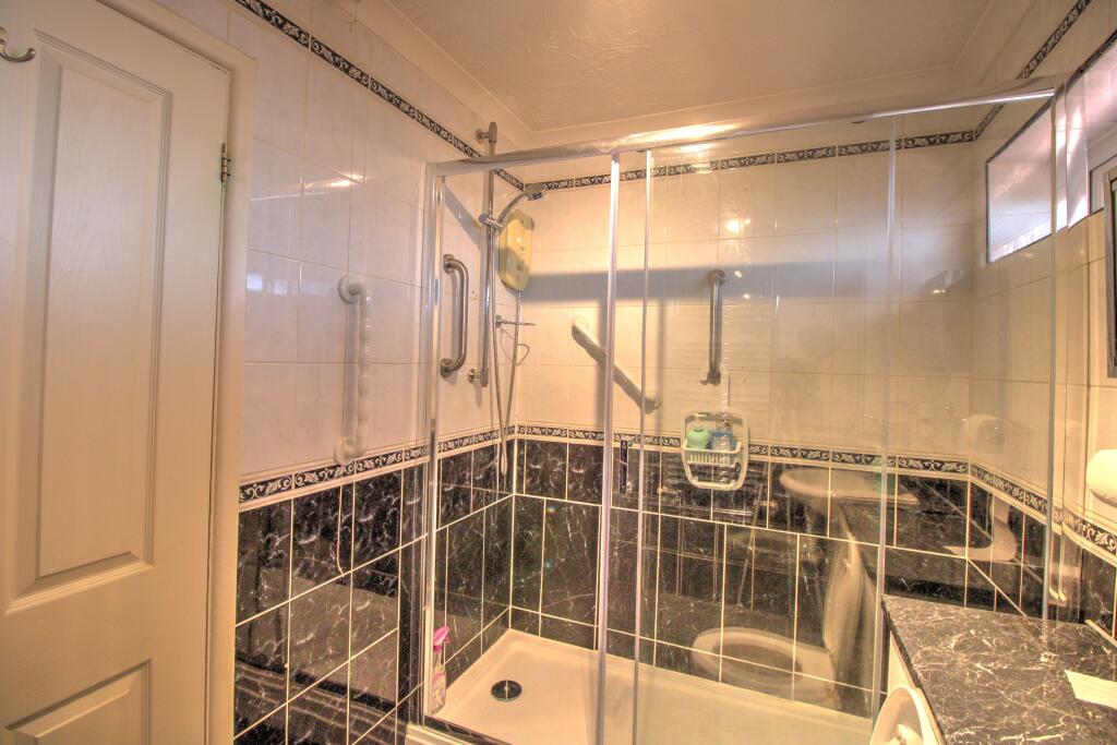 IMG_4802_3_4Interior3