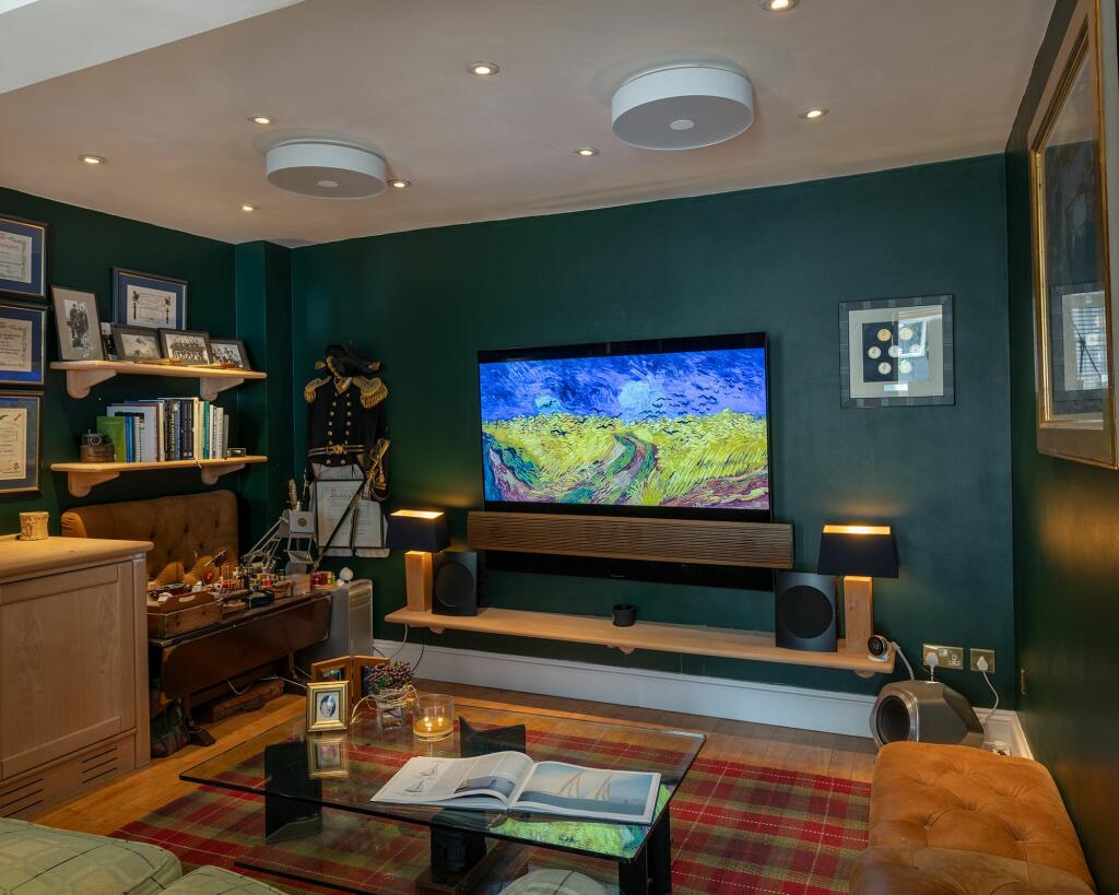 The Mission House, Bayards Cove, Dartmouth - Cinema Room