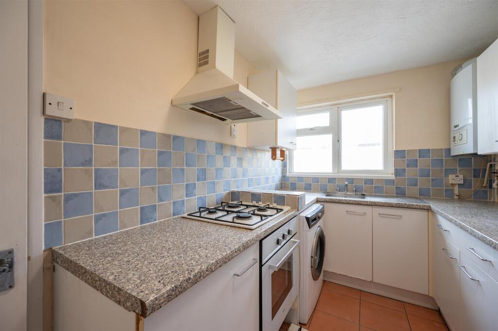 4 Rapley Court 23 12.jpg