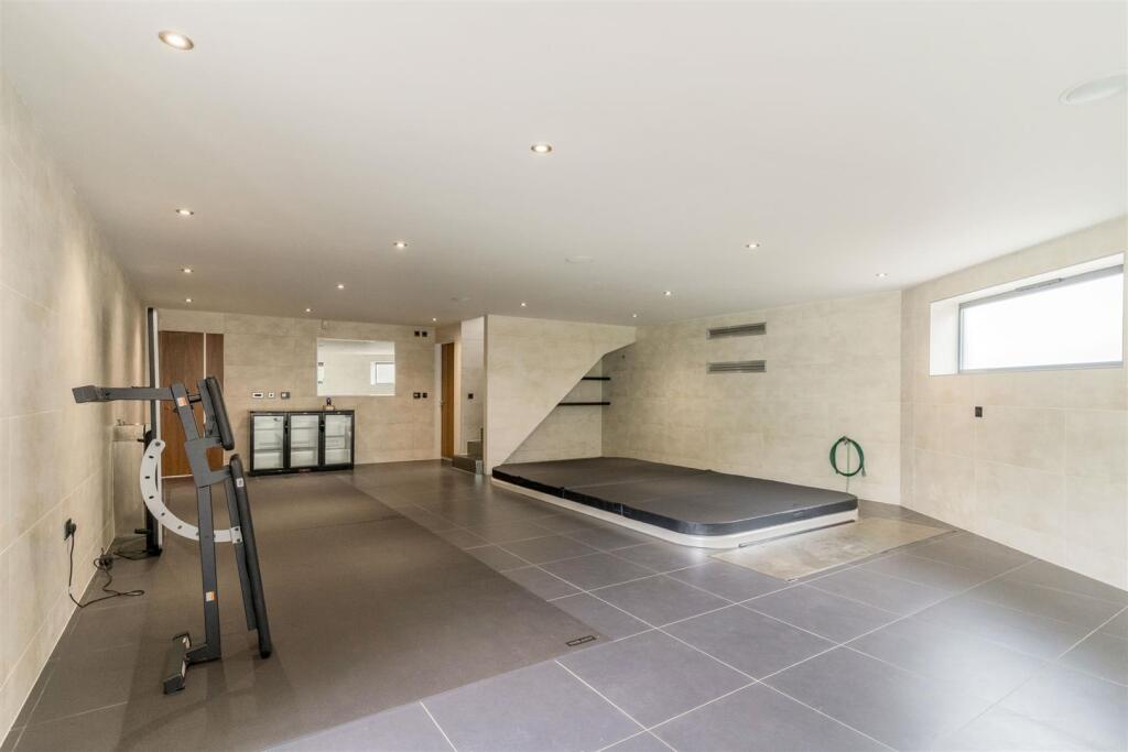 72 Dyke Road Low Res-33.jpg