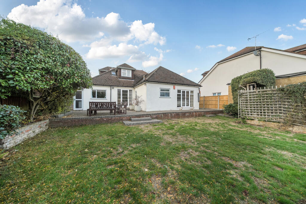 1375543-3-690a259...