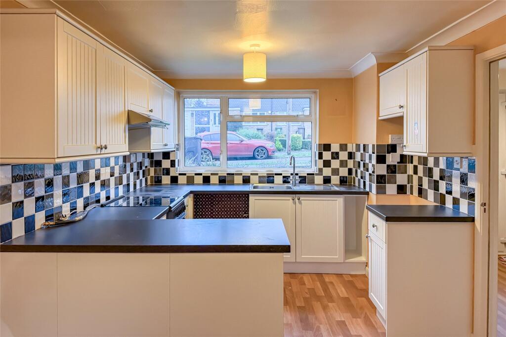 Deans Gardens, St. Albans, Hertfordshire, AL4