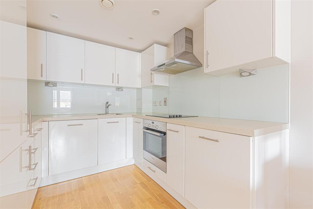 flat 7, Langley House-tw4 (15).jpg