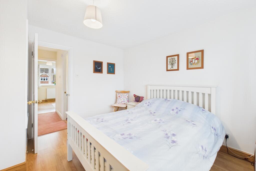 CAM03162G0-PR0349-STILL005