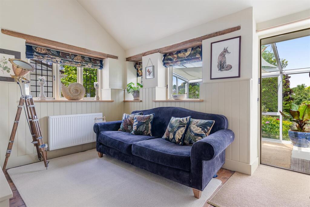 A18 - Verbena 47 Milton Street Brixham - 250523.jp