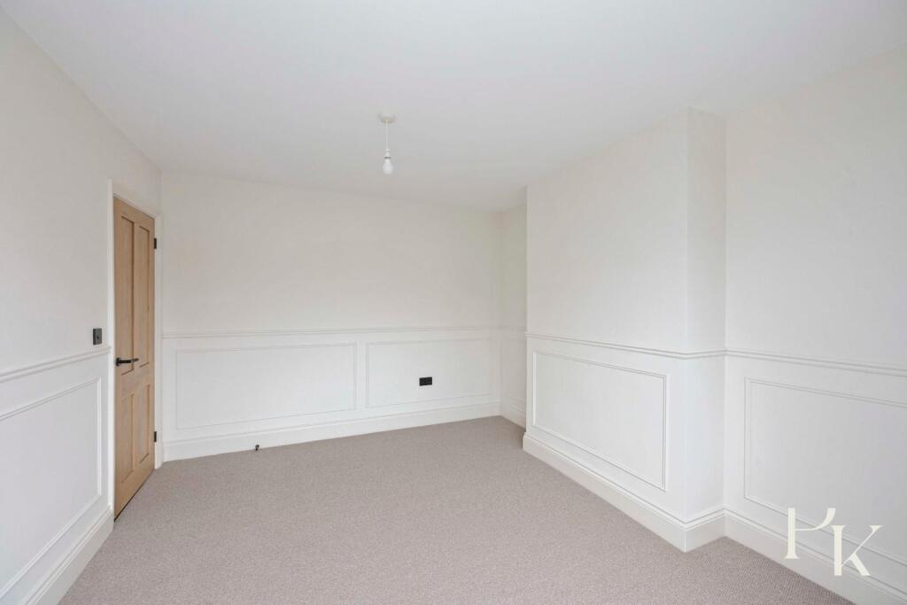 Amherst Crescent 23-003.JPG