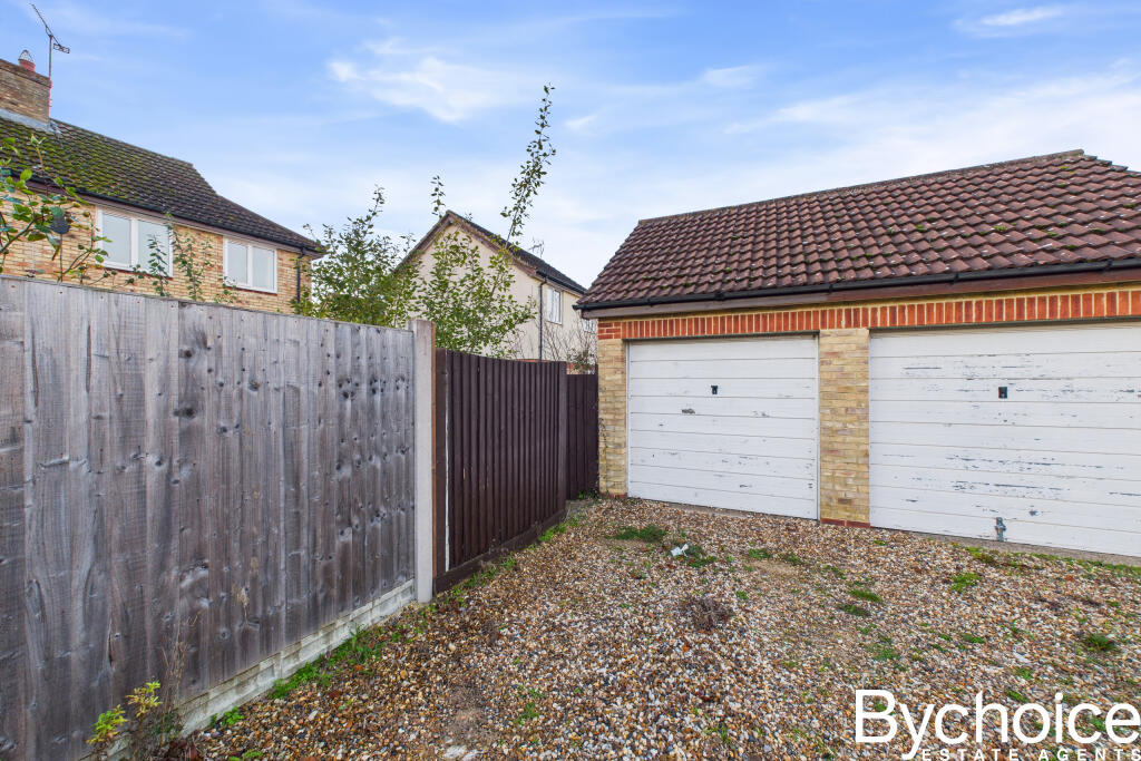 CAM05454G0-PR0085-STILL005