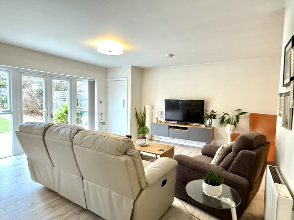 Annex kitchen/ living room