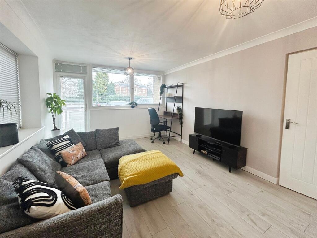 740db5ac-image_picker_06648075-119C-4542-9A5B-D9E9