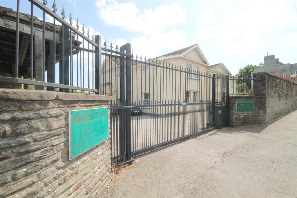 GATES.JPG