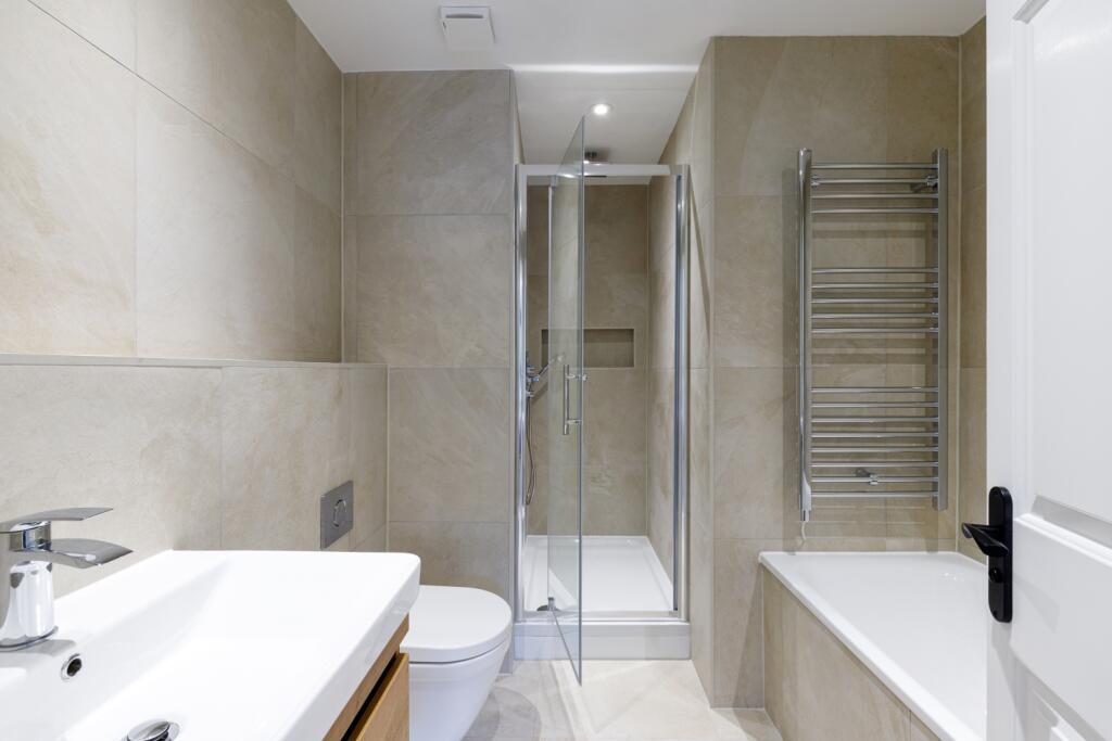 Master Bedroom Ensuite