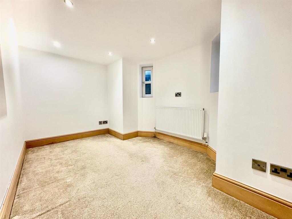 PHOTO-2025-02-20-17-23-31 2.jpg