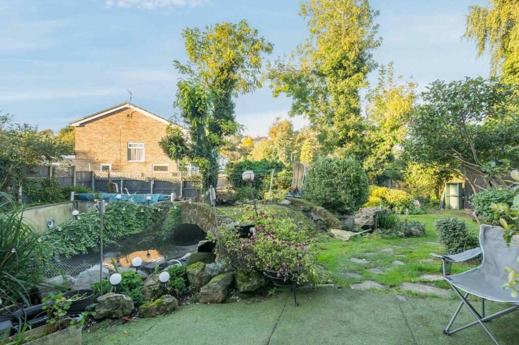 Rear garden (6)