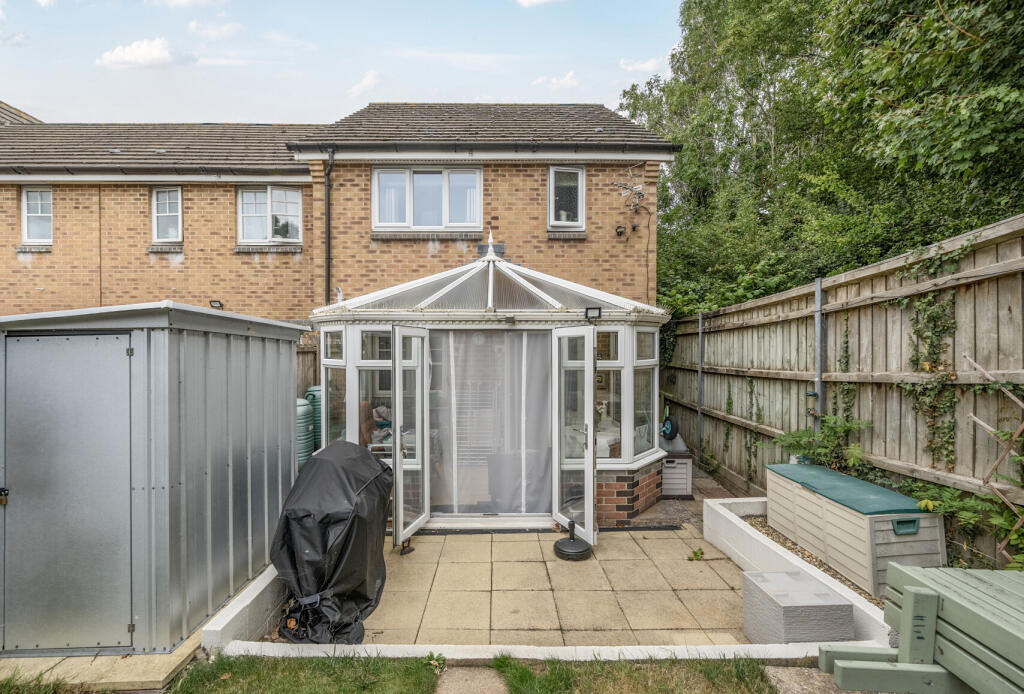 1335665-5-6895b78...