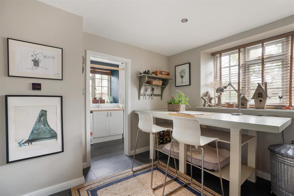 Bourne Cottage - Study/Bedroom 3