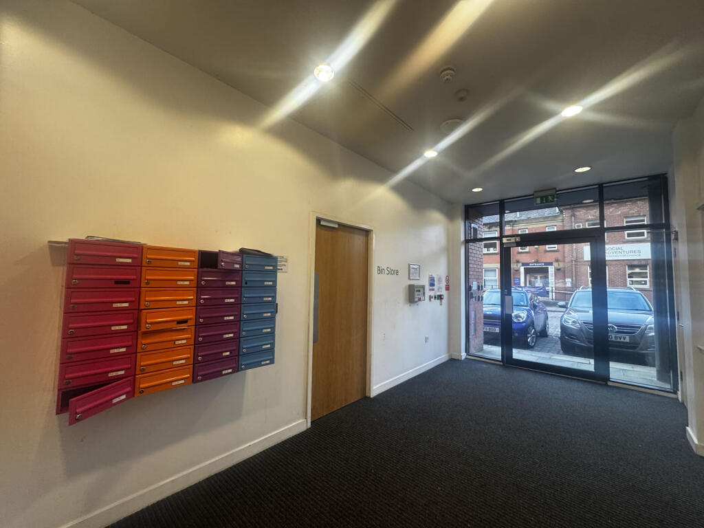chapelst306sIMG_9914.jpg