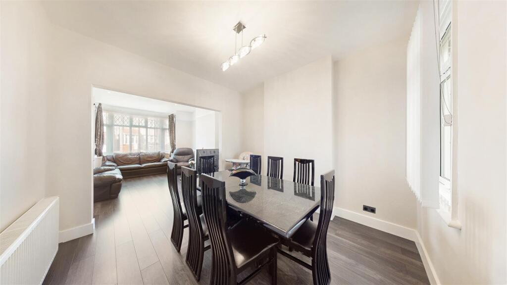 Dining area.jpg