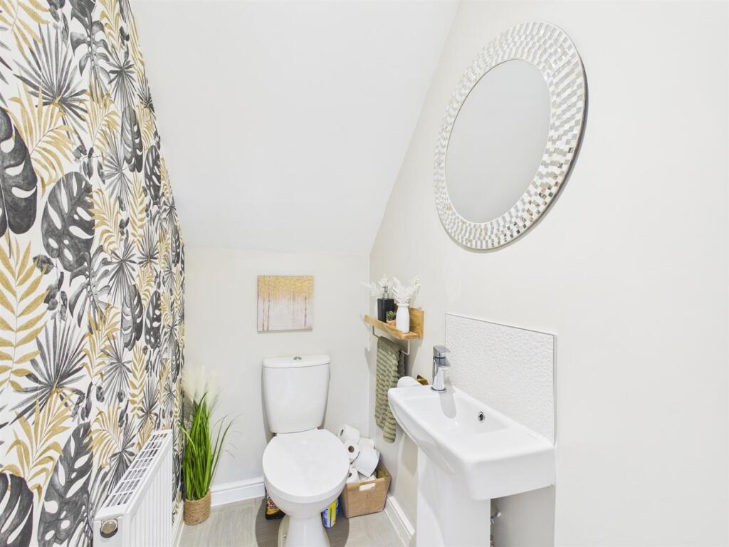 19 Cranmer Road Photos (23).jpg