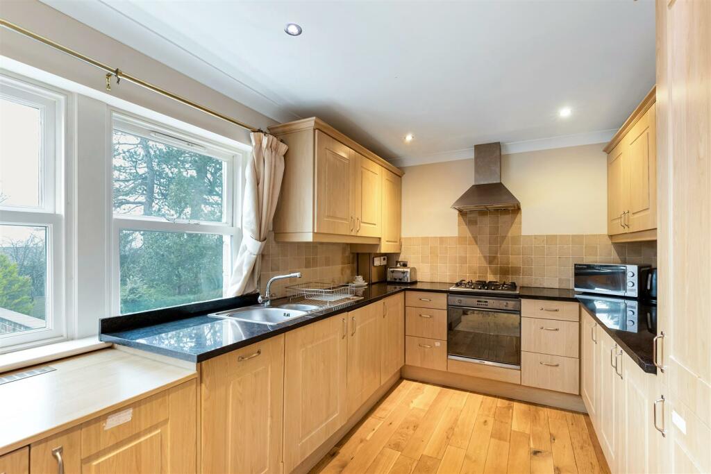 Kitchen.jpg