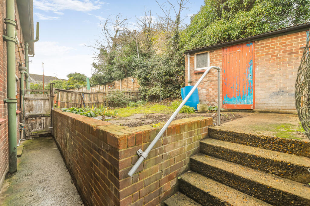 1386500-23-693809...