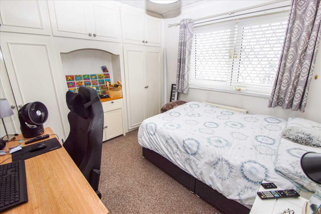 Bedroom2