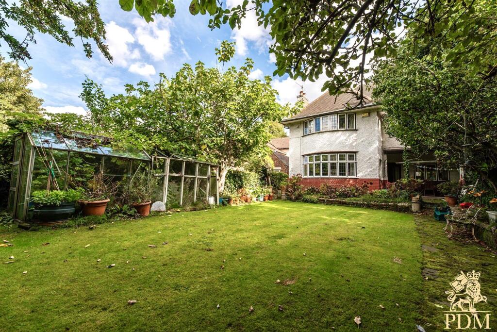 12a Thorncliffe Road (12 of 51).jpg