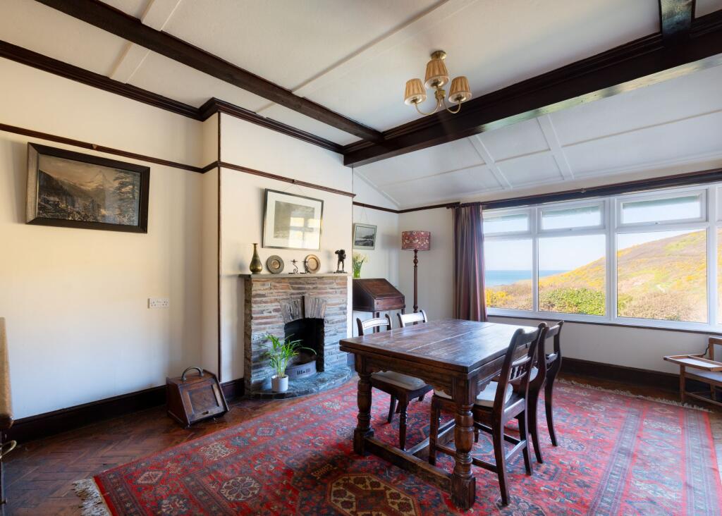 683ec4debff2b_Whins-23