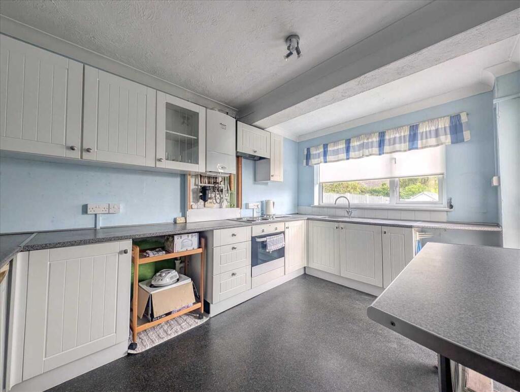 Kitchen /