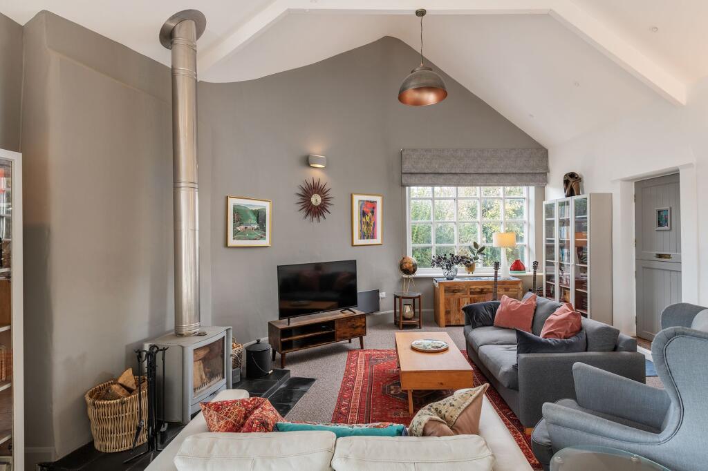 Old Assembly Rooms, Slapton Main Living Room