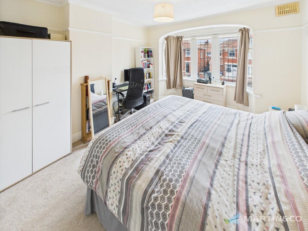 CAM02318G0-PR0475...