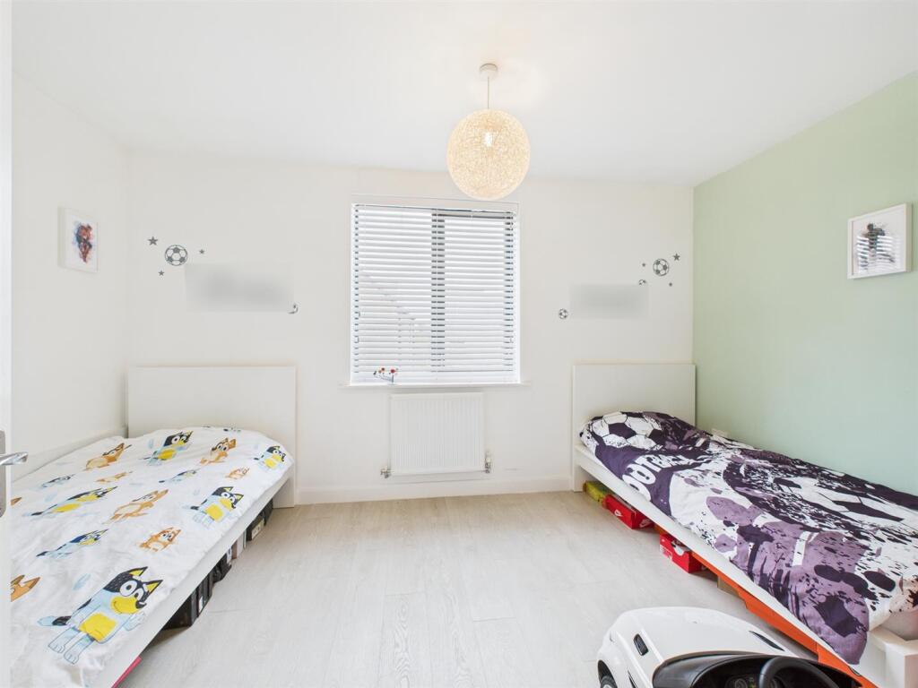 bedroom cane hill.jpg
