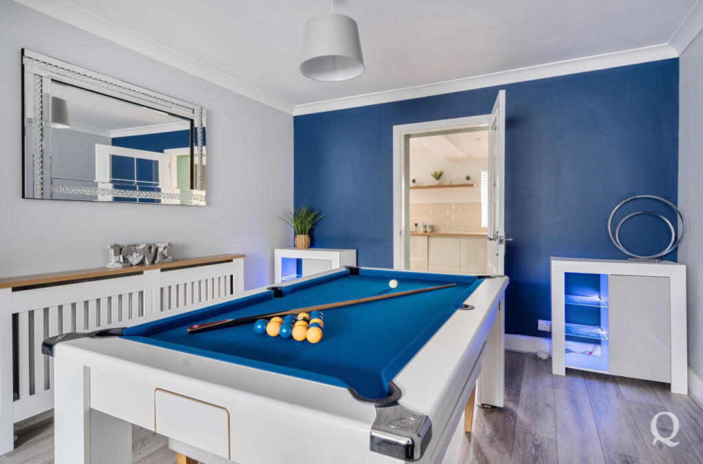 2e51b5e9-2ee5-4b6...