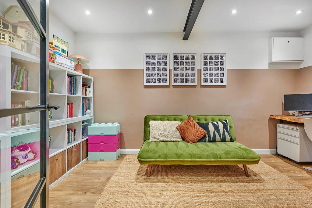 Family Room/Study