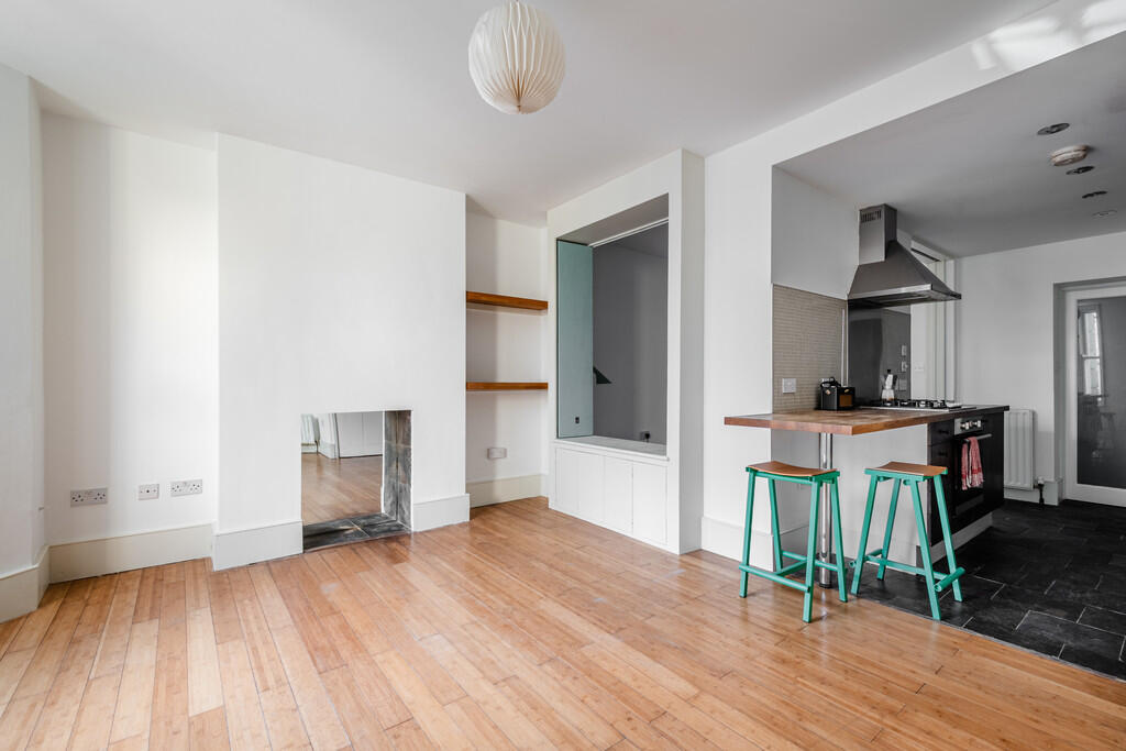 Wilton Way 95A - ...