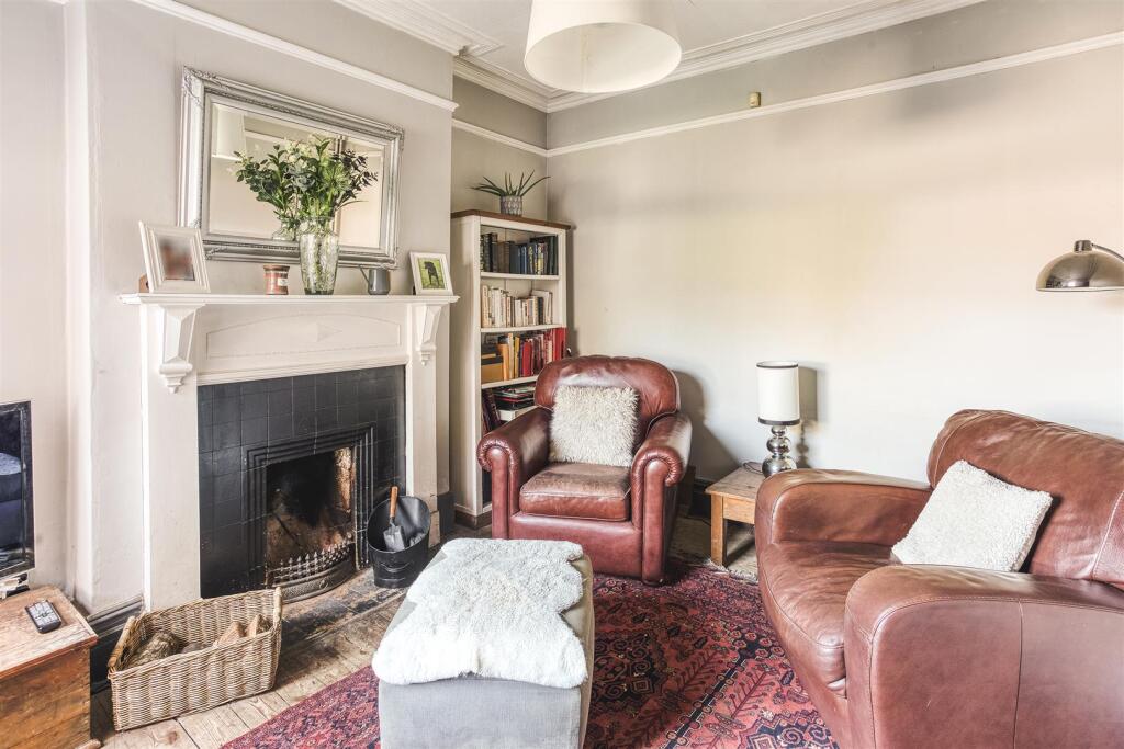 2025-04-03 14.21.30-1_HDR.jpg