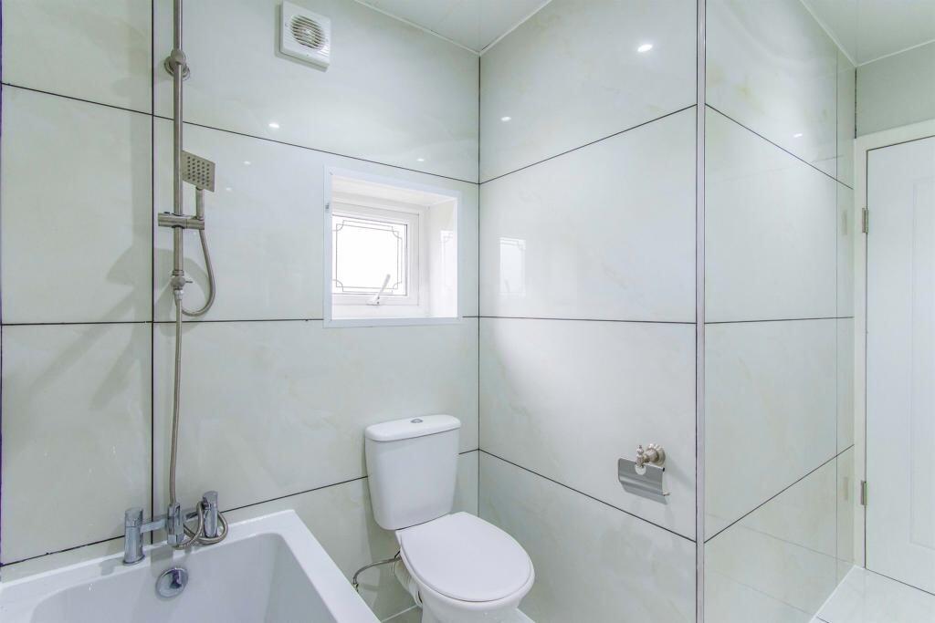 1975_DCR117991_IMG_0