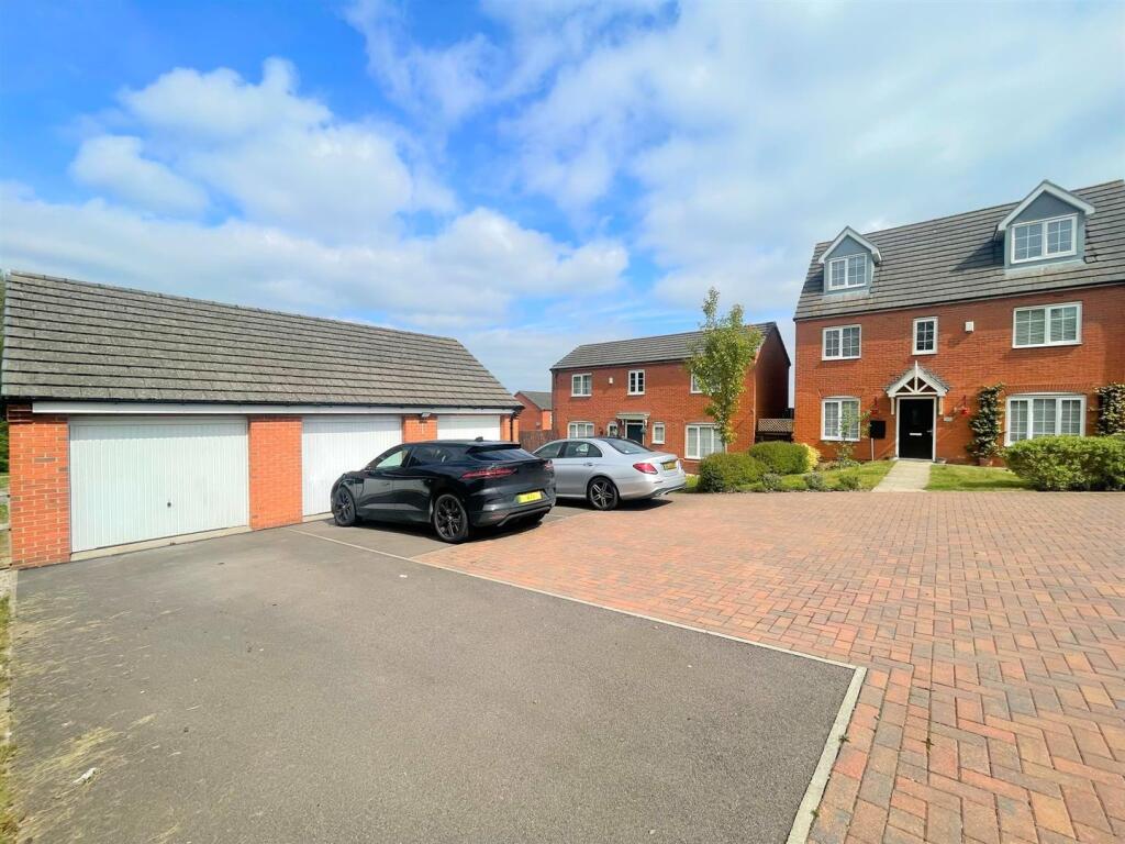 Front / garage en bloc