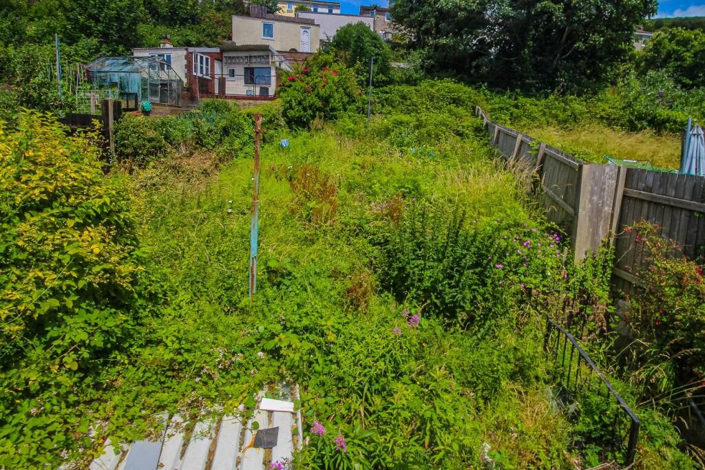 15 Dan Y Graig-9.jpg