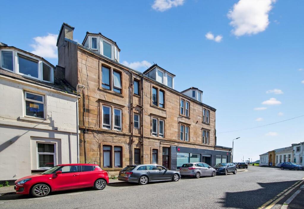 21 bath street, largs _02.jpg