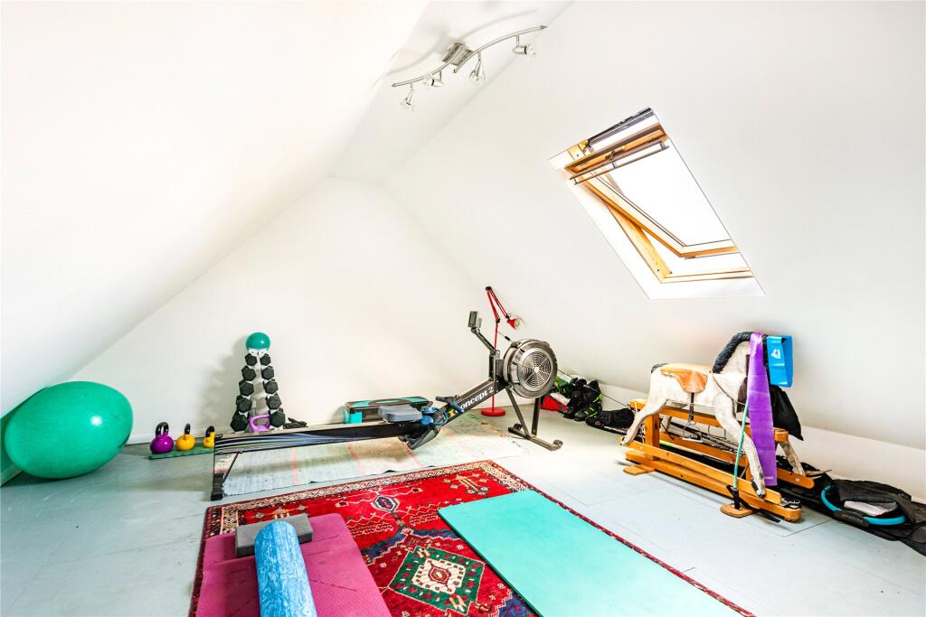Garage 1st Floor