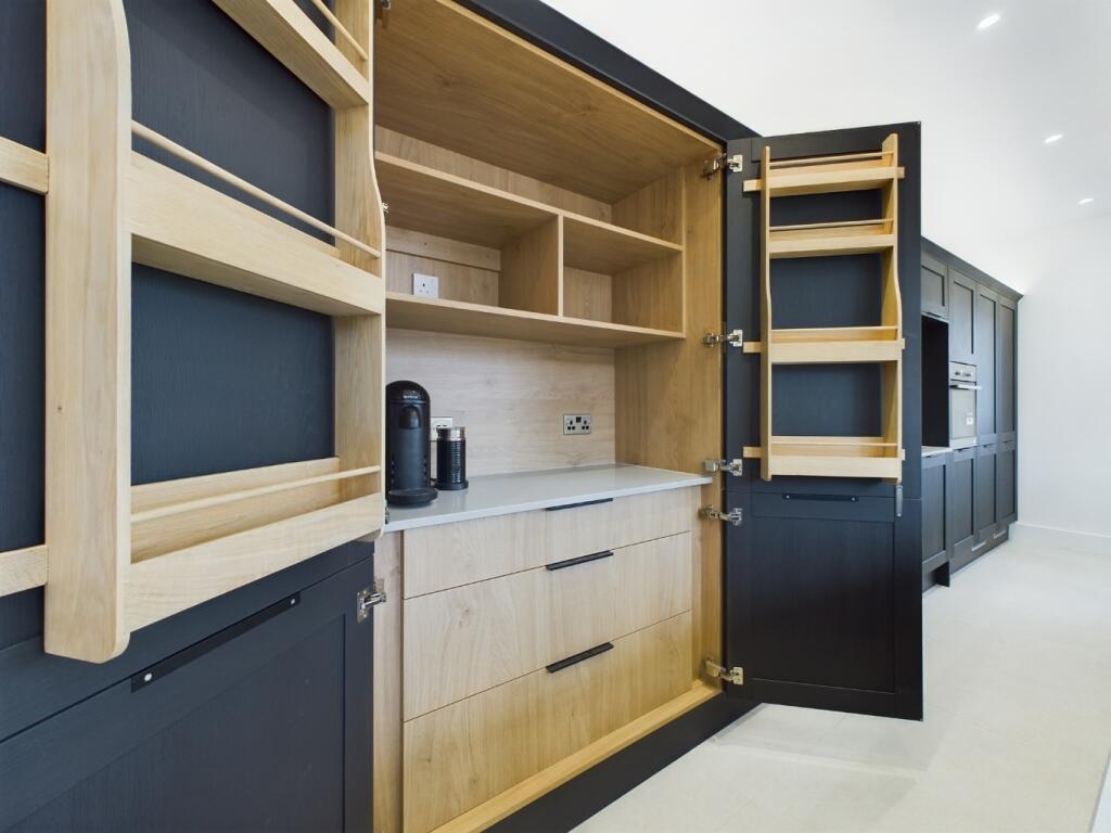 Acacia Avenue, Cheadle Hulme, Cheadle, Cheshire, SK8 6AB