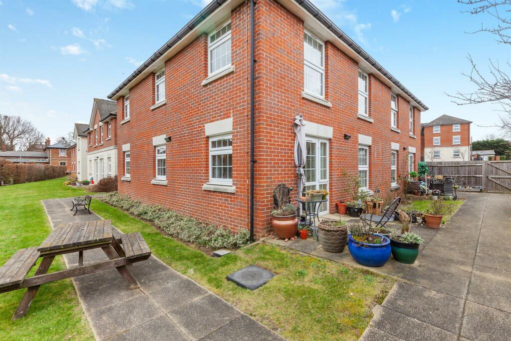 Exterior of the apartment .jpg