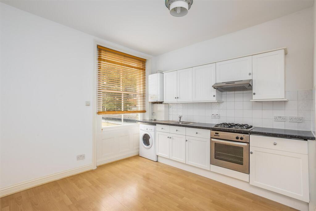 Flat A 302013 (9).jpg