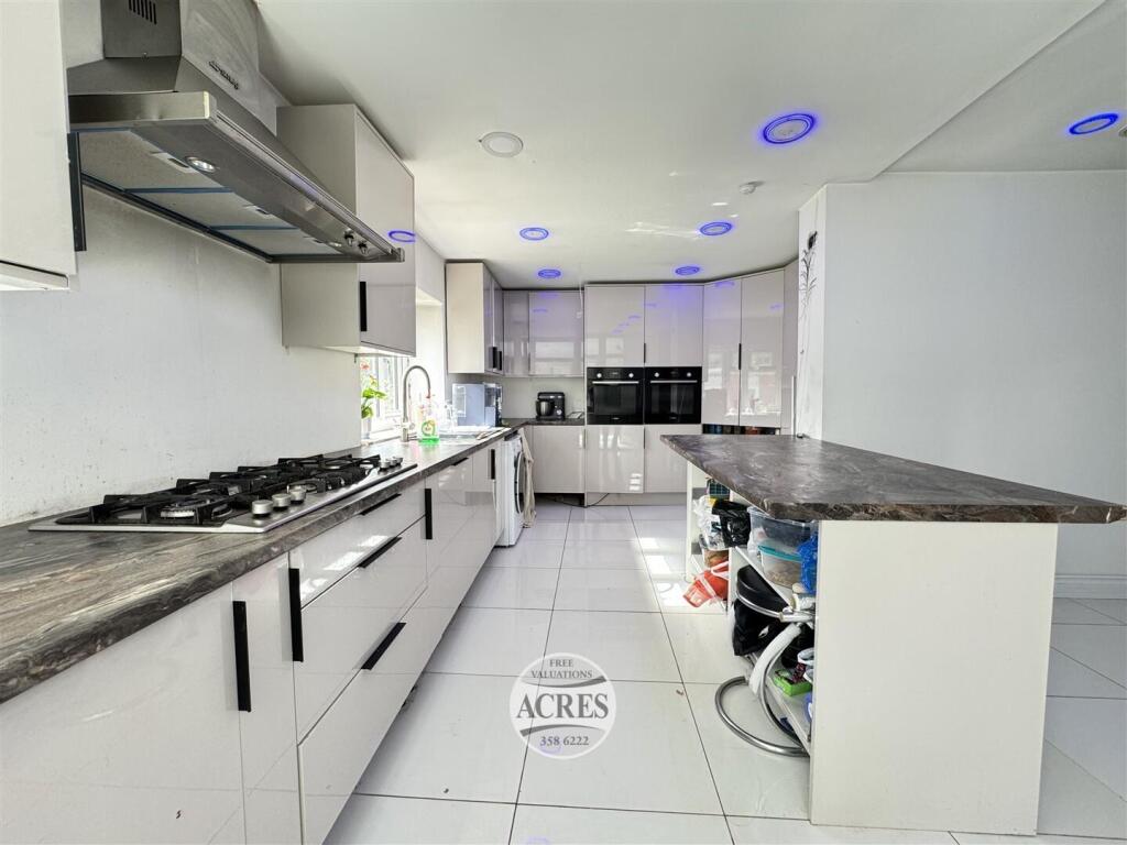 IMG_1545 (Large).jpg