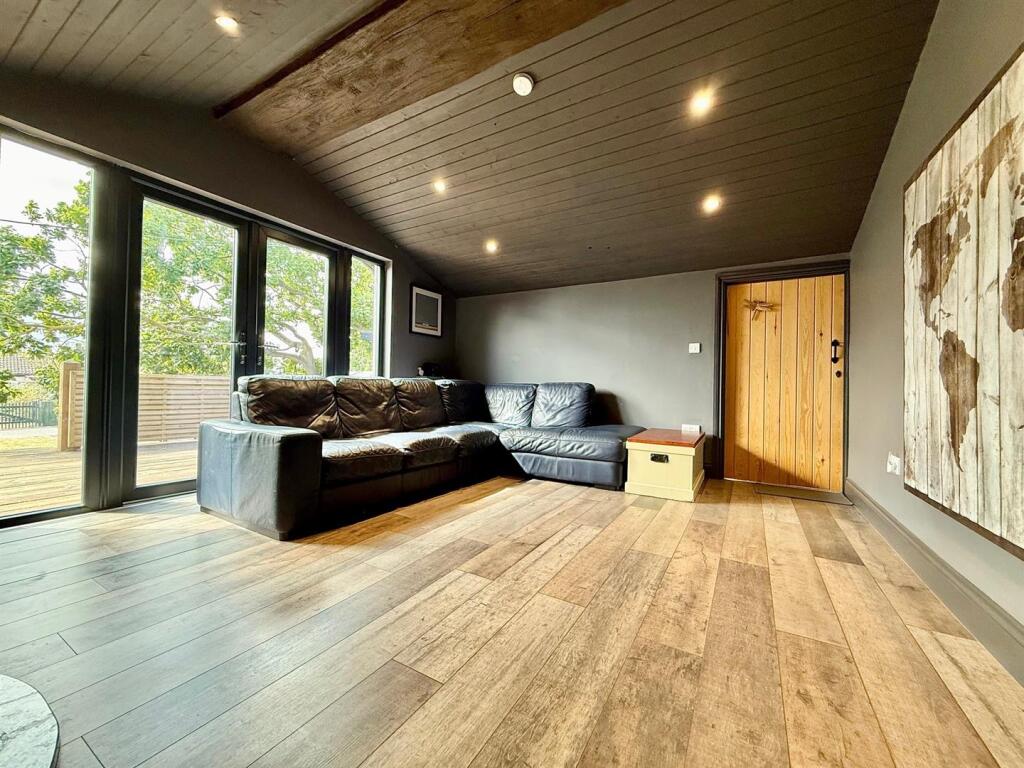 Entrance Sitting Room