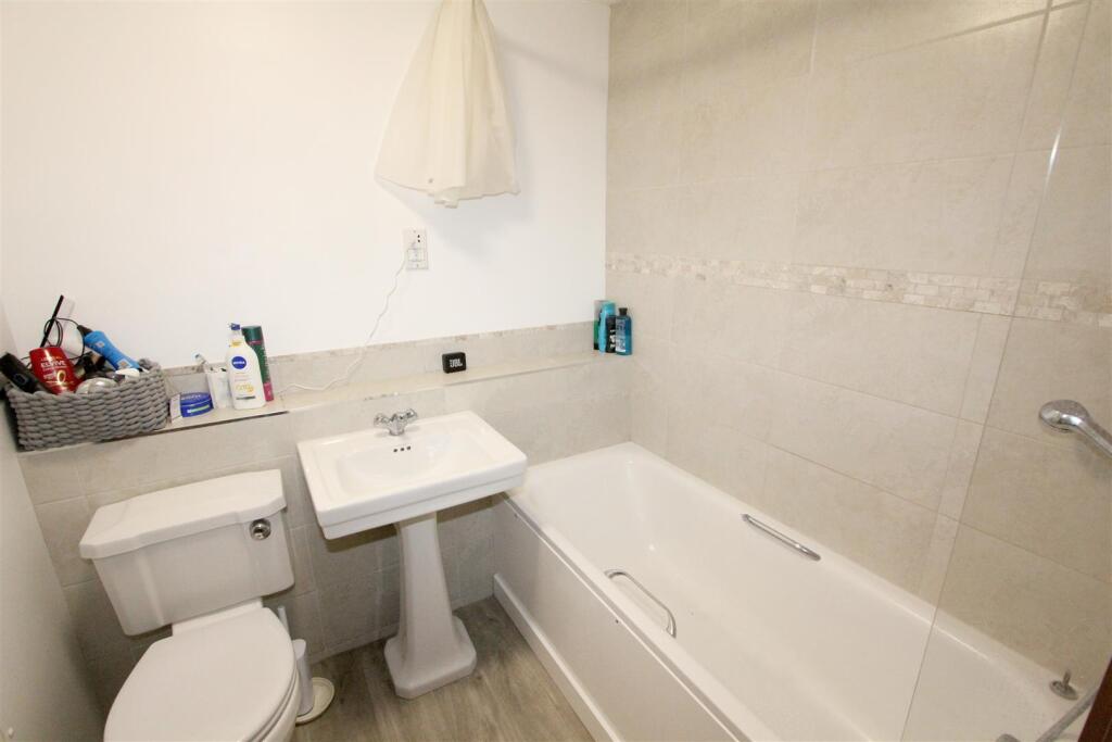 IMG_6931 bath.jpg