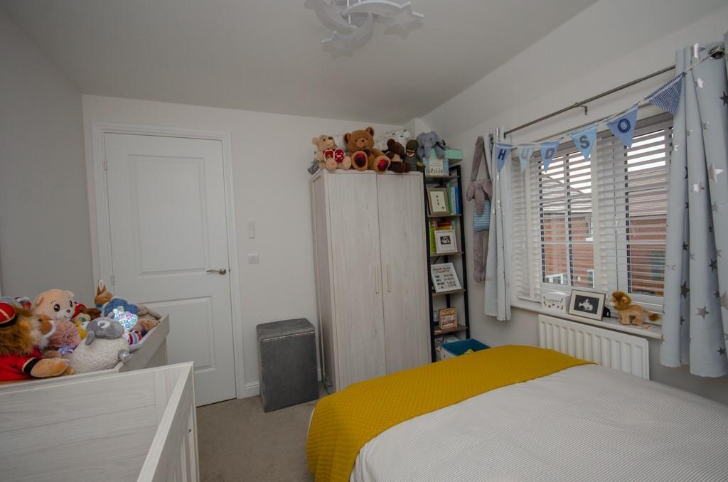 Bedroom 2 pic 2.jpg