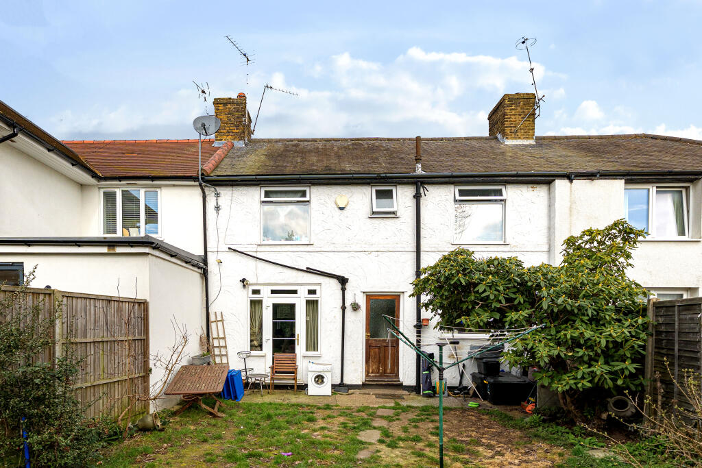 4 Russell Road, Whetstone, London, N20 0TS