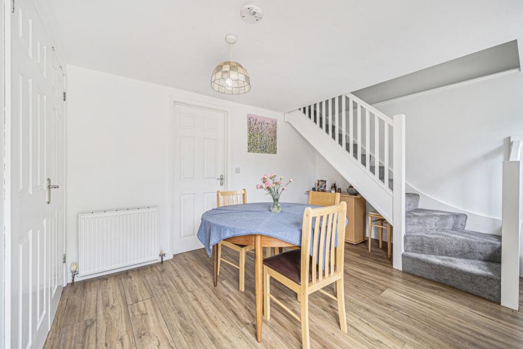 1354723-15-68cc143f25a63